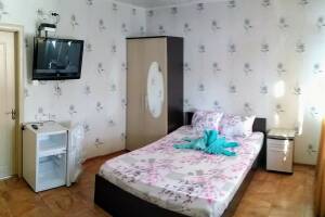 Изображение Изображение гостиницы "Домик для гостей на Богдана Хмельницкого" #11 #3