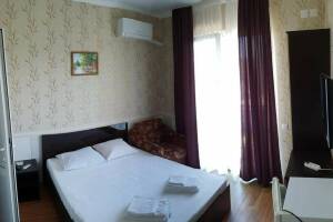 Изображение Изображение гостиницы "Гостевой дом «GreenWood»" #9 #1