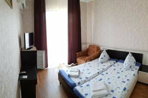 Изображение Изображение гостиницы "Гостевой дом «GreenWood»" #10 #2