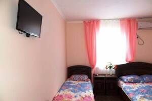 Изображение Изображение гостиницы "Гостевой дом «Кубань» с общей и личной кухней" #16 #8