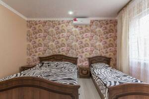 Изображение Изображение гостиницы "Гостевой дом «Бриз 3»" #9 #1