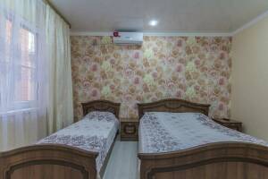 Изображение Изображение гостиницы "Гостевой дом «Бриз 3»" #10 #2