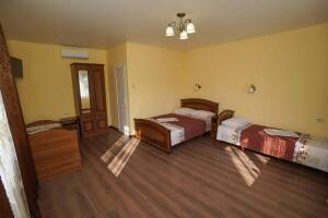 Изображение Изображение гостиницы "Гостевые комнаты «У Алика и Ирины»" #15 #7