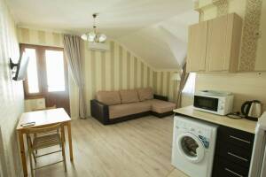 Изображение Изображение гостиницы "Гостевой дом «Лора»" #11 #3