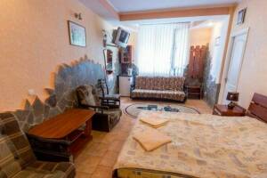 Изображение Изображение гостиницы "Гостевой дом «Гурзуфские Зори»" #9 #1