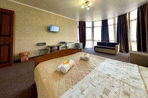 Изображение Изображение гостиницы "Гостевой комплекс «Дом солнца»" #9 #1