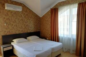 Изображение Изображение гостиницы "Гостевой дом «В Гостях у Марка»" #9 #1