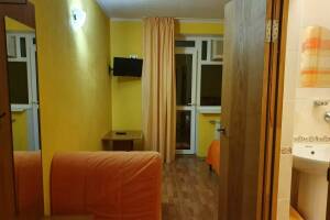 Изображение Изображение гостиницы "Гостевой дом «Замок на Земляничной»" #9 #1