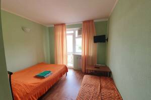 Изображение Изображение гостиницы "Гостевой дом «Замок на Земляничной»" #10 #2