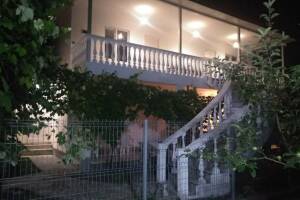 Изображение Изображение гостиницы "Гостевой дом «Бриз»" #9 #1