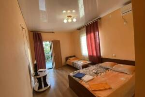 Изображение Изображение гостиницы "Гостевой дом «Октябрьская 71»" #10 #2