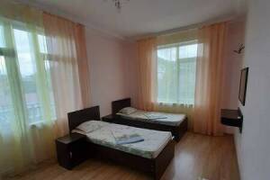 Изображение Изображение гостиницы "Гостевой дом «У Тюльпанового дерева»" #10 #2