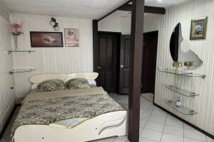 Изображение Изображение гостиницы "Комплекс коттеджей в центре города" #9 #2