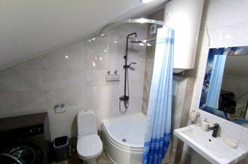 Изображение Изображение квартиры / апартамента "Квартира под ключ «Мансарда»" #10 #8