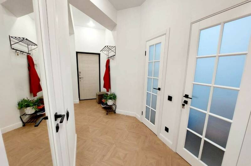 Изображение Изображение квартиры / апартамента "3-х комнатная дизайнерская квартира 84 м²" #11 #9