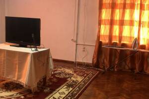 Изображение квартиры "Двухкомнатная квартира в центре Сухума"