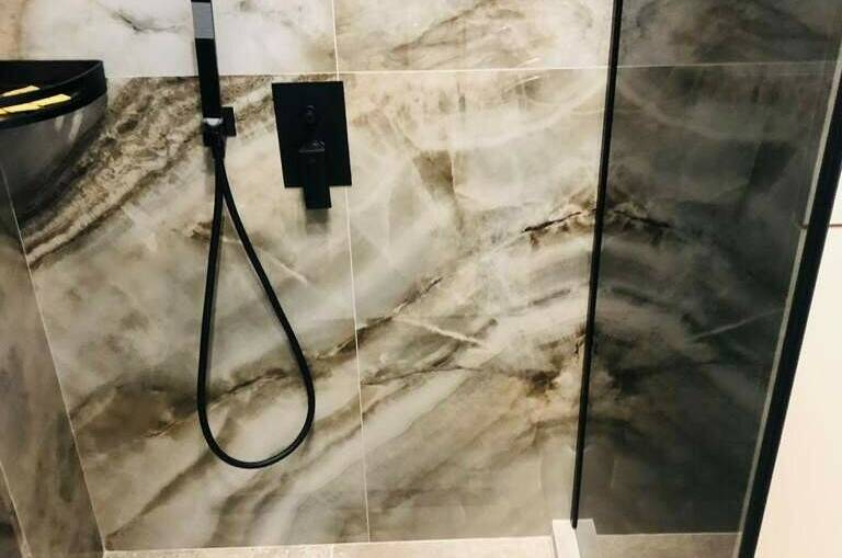 Изображение Изображение квартиры / апартамента "Роскошные апартаменты с бассейном в ЖК «Метрополь»" #10 #8