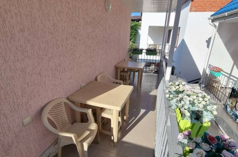 Изображение Изображение отеля / гостиницы "Гостевой дом «Эжени»" #11 #9