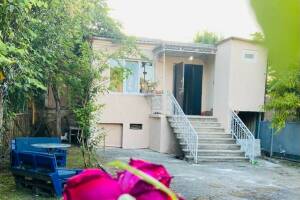 Изображение квартиры "Домик в Сухуме"