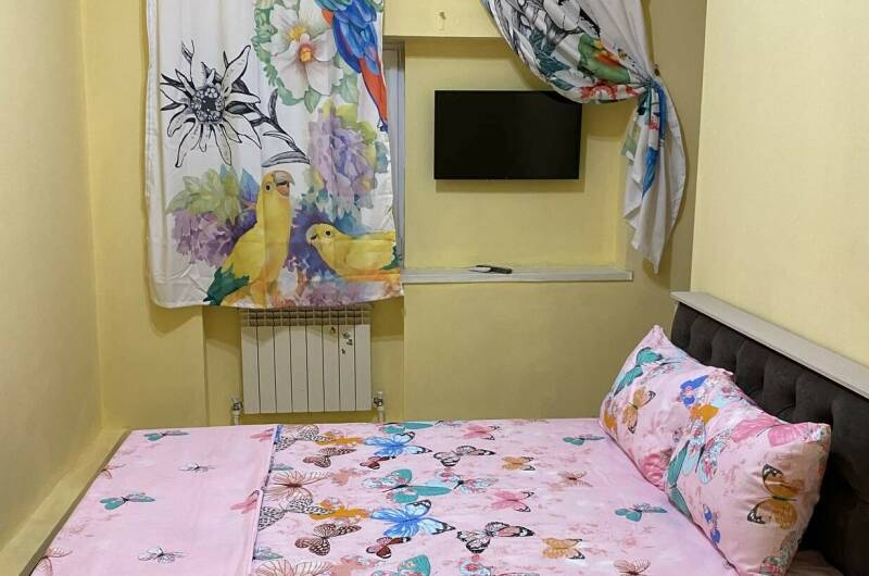 Изображение Изображение квартиры &quot;Этаж под ключ на Колхозной 25 до 10 человек&quot; #2 #2