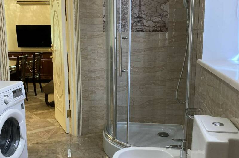 Изображение Изображение квартиры &quot;Квартира-студия 75 м² «Ева-Мария в Риме»&quot; #4 #4