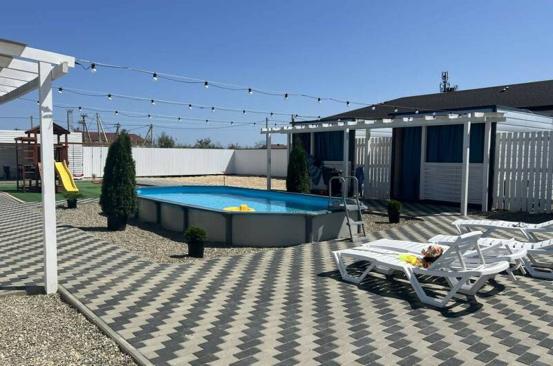 Изображение Изображение гостиницы &quot;Домики с бассейном «На море и точка»&quot; #4 #4