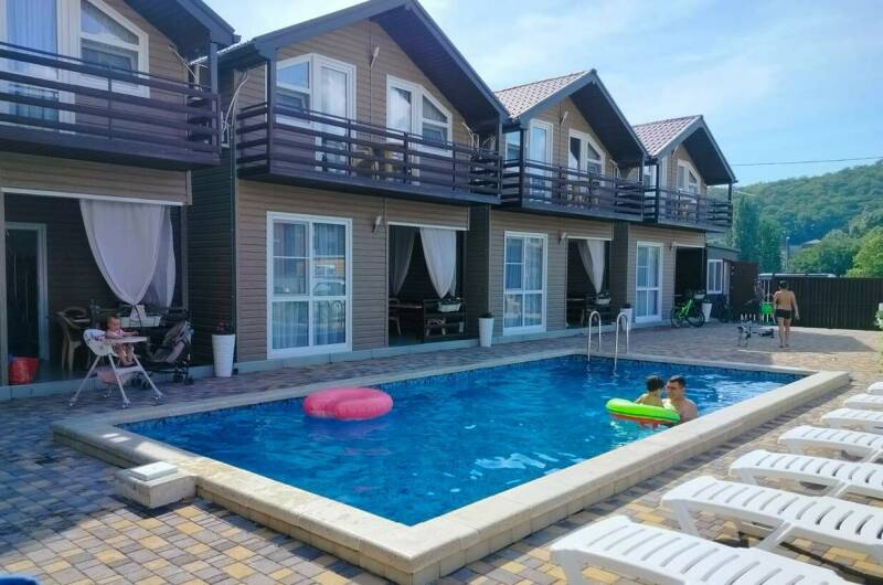 Изображение Изображение гостиницы &quot;Комплекс коттеджей «У Романа»&quot; #1 #1