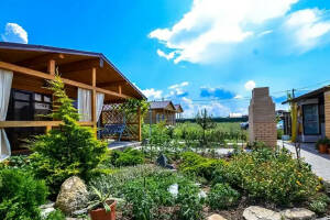 Изображение отеля / гостиницы "Уютные коттеджи «у Аллы»"