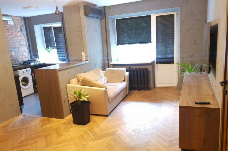 Изображение Изображение квартиры / апартамента "Двухкомнатная квартира в центре" #11 #9