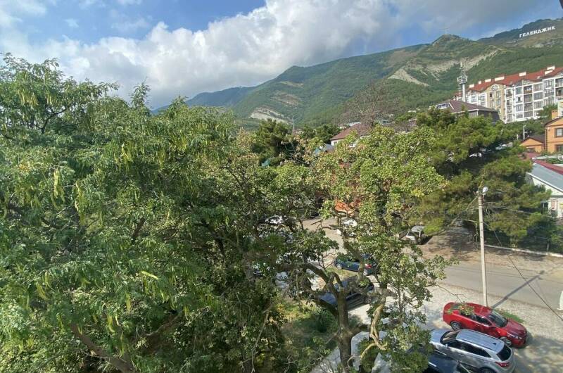 Изображение Изображение квартиры &quot;Просторная евродвушка с видом на море&quot; #6 #6