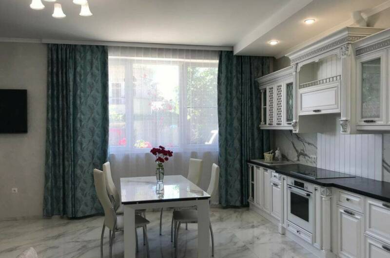 Изображение Изображение квартиры &quot;Апартаменты «Премиум» в гостевом доме «Атлас»&quot; #1 #1