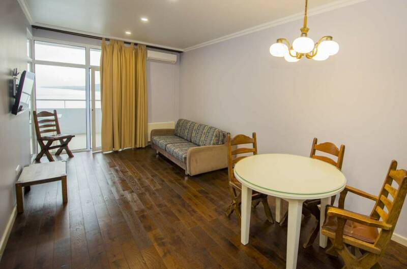 Изображение Изображение квартиры &quot;Апартаменты «Домик Петра у моря 1.0»&quot; #3 #3