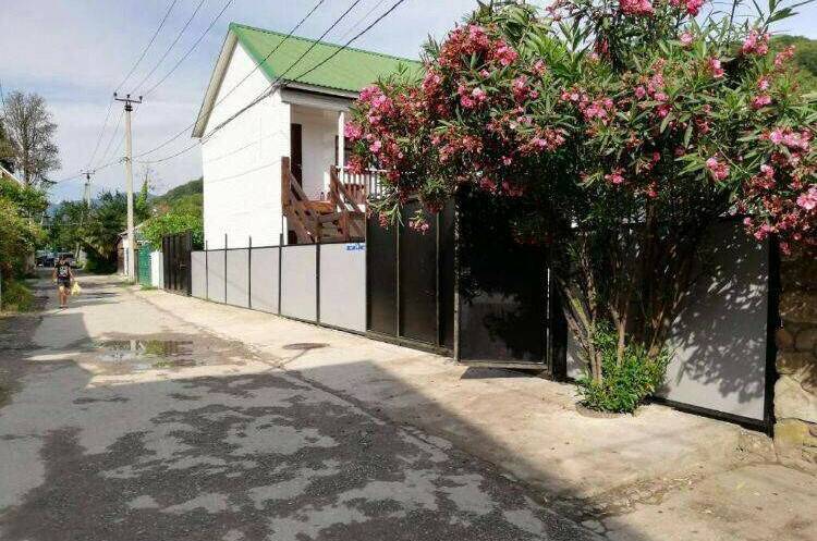 Изображение Изображение гостиницы &quot;Гостевой дом «Тропиканка»&quot; #2 #2