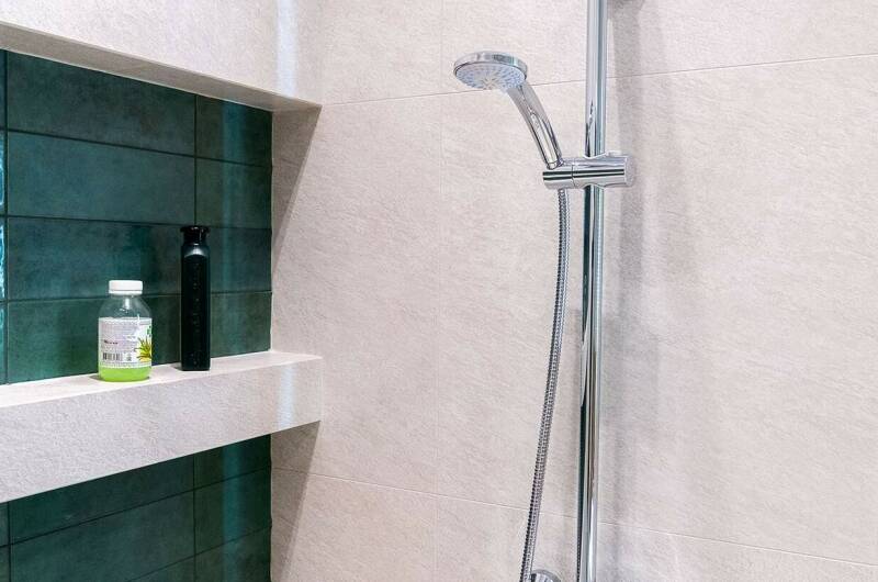 Изображение Изображение квартиры &quot;Дизайнерская мансарда в 150 метрах от моря&quot; #8 #8