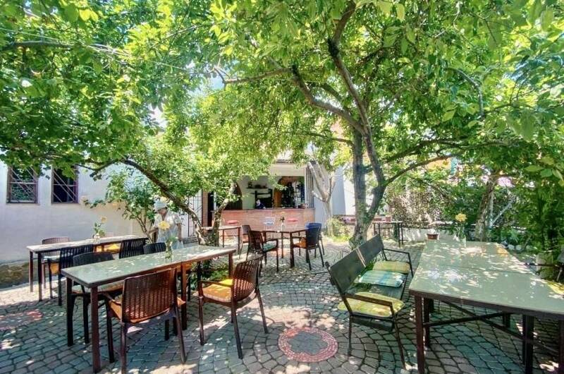 Изображение Изображение отеля / гостиницы "Гостевой дом «Арбат Таврический»" #10 #8