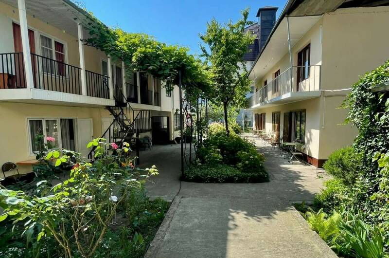 Изображение Изображение гостиницы &quot;Частный дом «Тенистый дворик»&quot; #1 #1