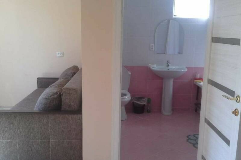 Изображение Изображение квартиры / апартамента "Номер в частном доме" #10 #8