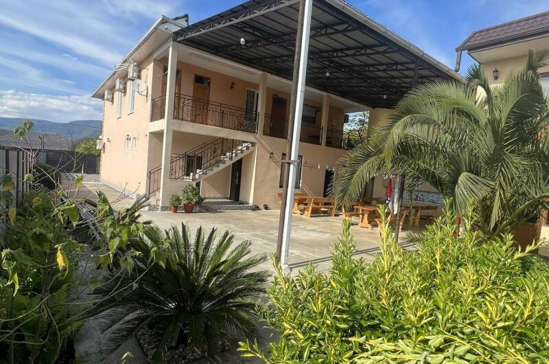 Изображение Изображение отеля / гостиницы "Гостевой дом «Арарат и Светлана»" #10 #8