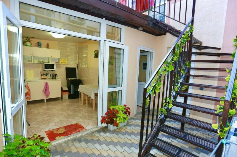 Изображение Изображение отеля / гостиницы "Гостевой дом «Эмили»" #11 #9