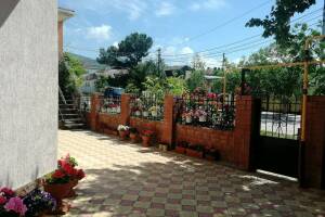 Изображение Гостевой дом «Красный дом» #5