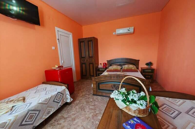 Изображение Изображение отеля / гостиницы "Гостевой дом «Маргарита-Холидей»" #11 #9