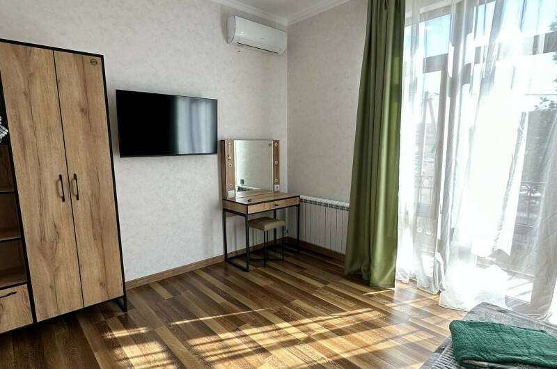 Изображение Изображение квартиры &quot;Трехкомнатные апартаменты на Изумрудной&quot; #6 #6