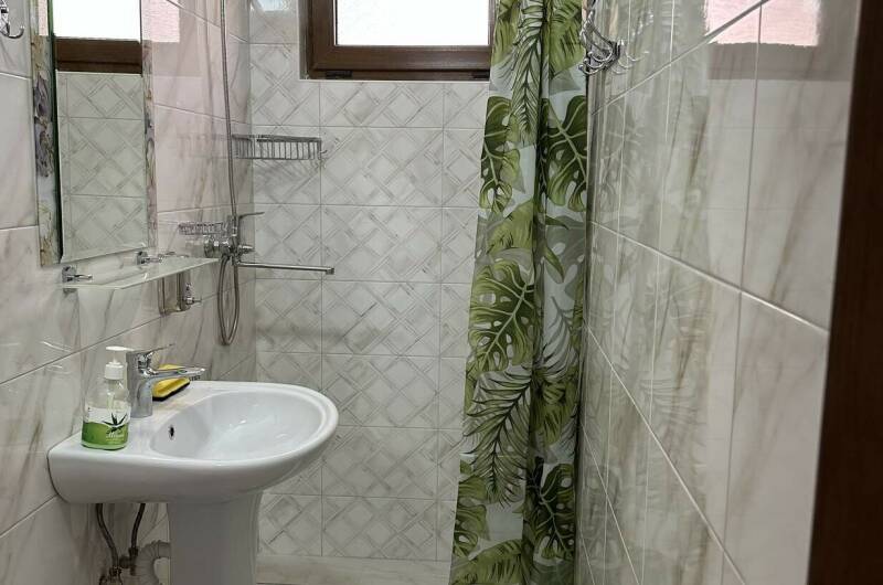 Изображение Изображение квартиры &quot;Трехкомнатные апартаменты на Изумрудной&quot; #8 #8