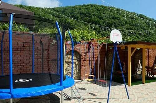 Изображение Изображение гостиницы &quot;Гостевой дом «Лидия» (Персиковый сад 15)&quot; #2 #2