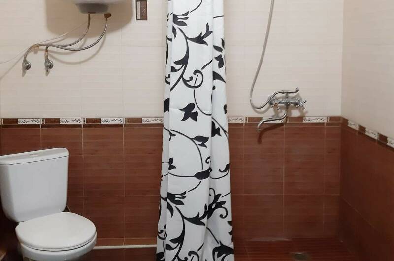 Изображение Изображение квартиры "Трёхкомнатная квартира в центре у моря" #5 #5