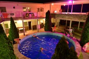 Изображение отеля / гостиницы "Бард-отель «Алые Паруса»"