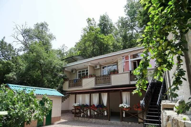 Изображение Изображение отеля / гостиницы "Гостевой дом «Феерия»" #11 #9