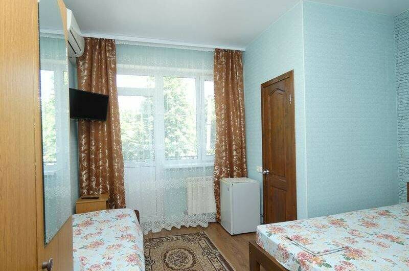 Изображение Изображение отеля / гостиницы "Гостевой дом «Отдых на Кати Соловьяновой»" #11 #9