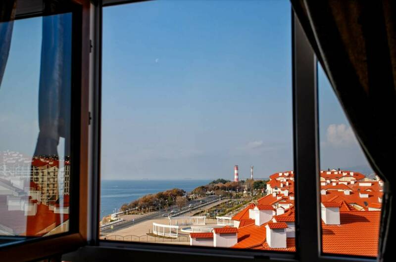 Изображение Изображение квартиры "Двухкомнатная квартира с видом на море" #7 #7