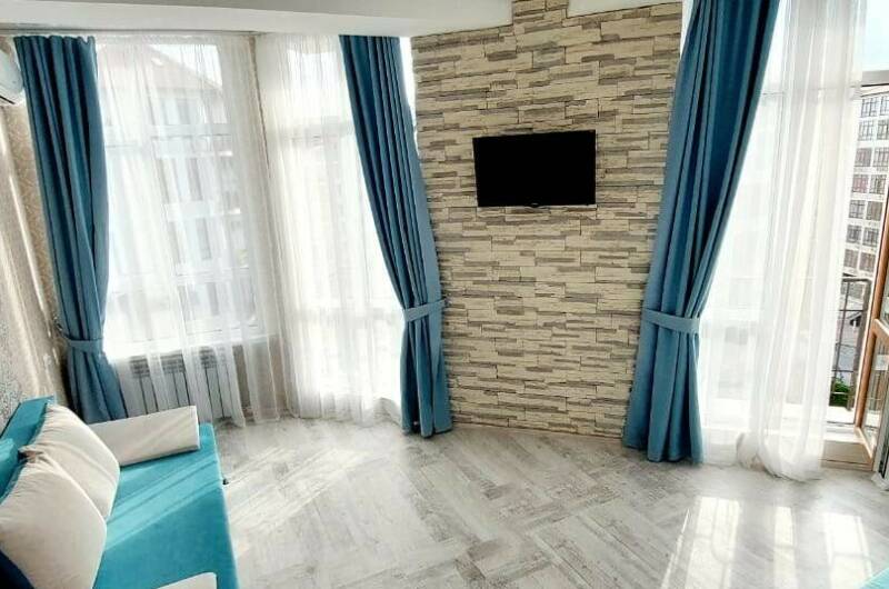 Изображение Изображение квартиры "Трехкомнатная квартира у моря" #4 #4